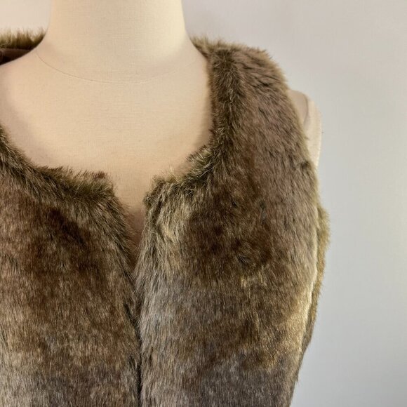 LOLA Women's Brown Faux Fur Vest  - Size XS - Picture 2 of 5